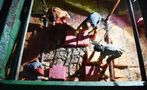 又現(xiàn)僵尸肉！廣東海警查獲300噸走私凍品 案值千萬