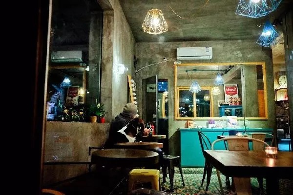 為什么你的連鎖店，敵不過隔壁的夫妻小店？