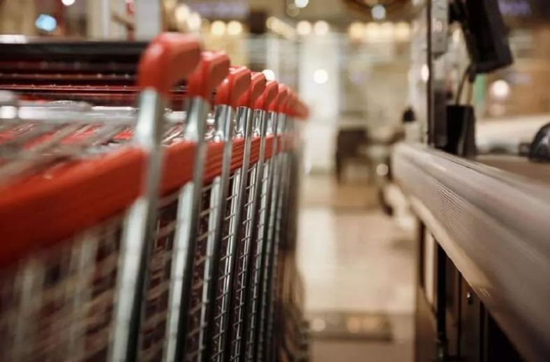 俞文清燕窩水4秒賣出1瓶，消費(fèi)升級下的新飲品之道！