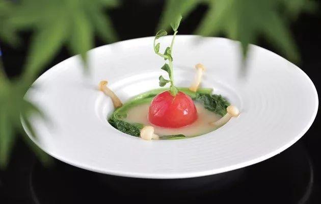 學(xué)會這幾招，手機(jī)也能拍出驚艷的美食照片