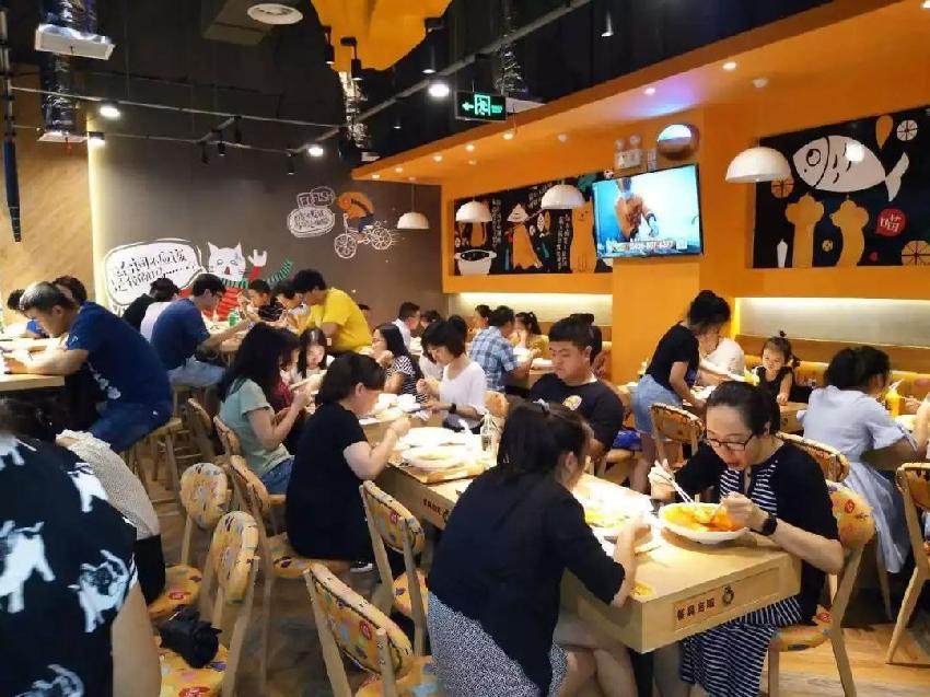 小龍坎巴奴等川渝鍋市場(chǎng)被占僅剩13％，兇手是誰(shuí)？