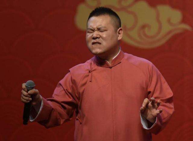 岳云鵬怒懟機(jī)場(chǎng)天價(jià)面，遭到面老板機(jī)智回嗆