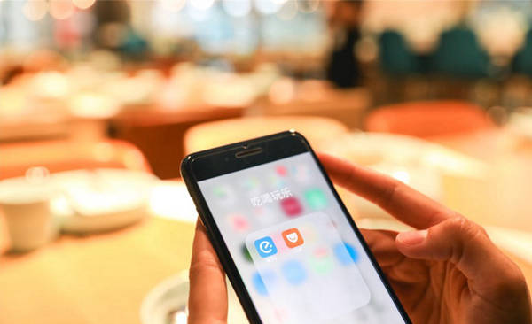 就餐排隊(duì)令人頭疼，為什么手機(jī)點(diǎn)單在中國(guó)更流行？