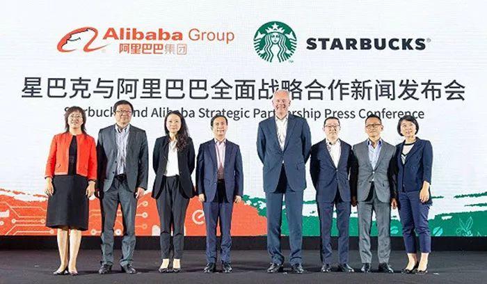 星巴克、瑞幸、連咖啡等選手已經(jīng)就位，資本的斗獸比賽正式開(kāi)始