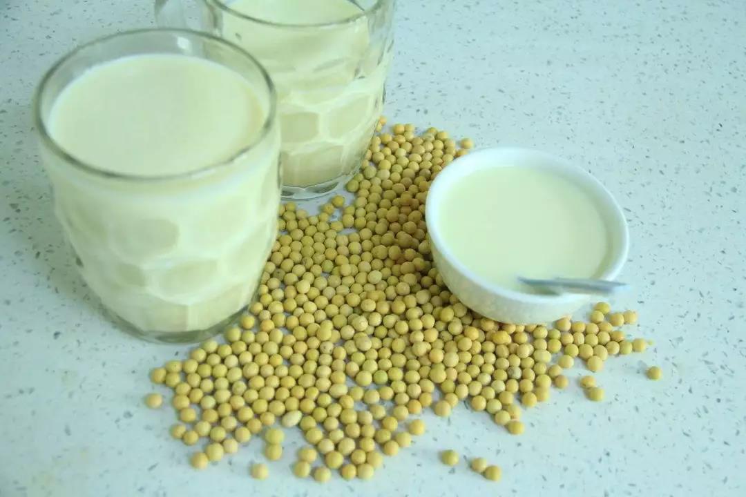 新消費(fèi)下的國(guó)民飲料“豆?jié){”：有多深的低谷，就有多大的機(jī)會(huì)|餐飲界