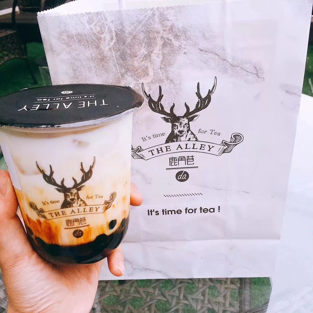 淡季來了，茶飲店拿什么熬過寒冬？|餐見