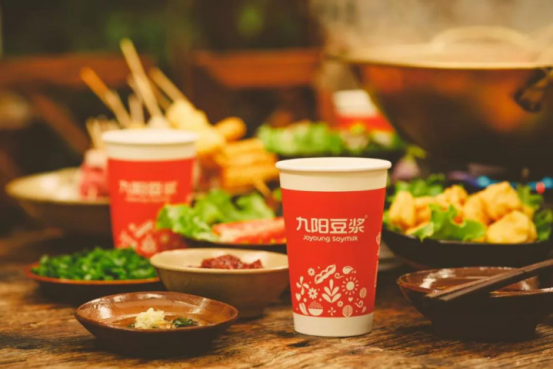 中國(guó)式餐飲的未來出路是“飲”領(lǐng)增長(zhǎng)