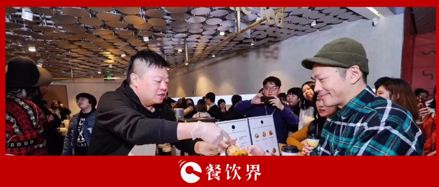 繼喜茶、奈雪的茶后，新晉網(wǎng)紅“謝謝茶”能否持續(xù)火爆？ | 餐見