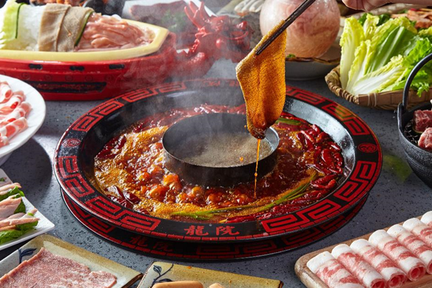 龍院老火鍋，東灶餐飲12年匠心之作，舌尖上的川粵美食