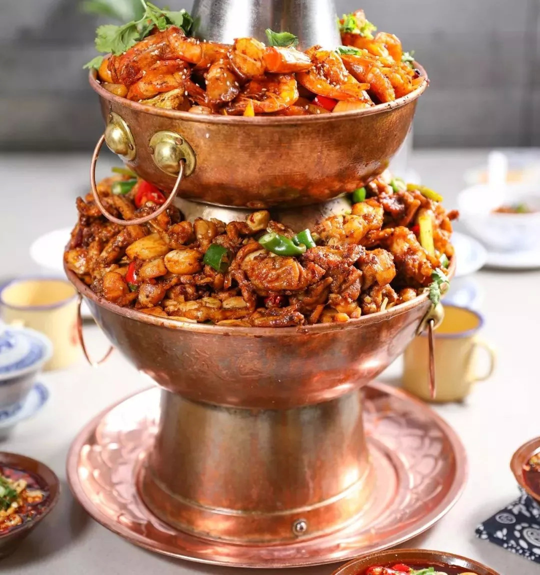  一條街上5家店，牛蛙餐廳到底是跟風(fēng)還是“跟瘋”？