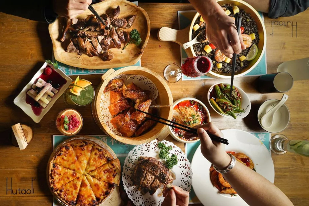 麻辣燙、炒冰在國(guó)外都火了，國(guó)際化浪潮中的中餐腰板更硬了！ | 餐見