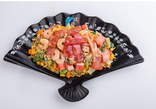 炒飯愛(ài)好者首選，鐵膳貢主海鮮炒飯，為什么這么受歡迎？