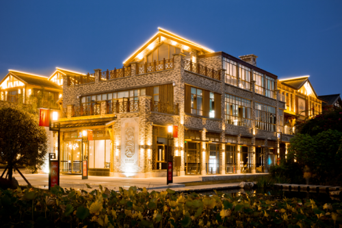 金鰭的秘密（上）：憑什么這家自助餐廳開業(yè)僅半月就能在遂寧排名第一？