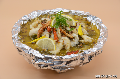 漁級(jí)棒酸菜魚美味標(biāo)簽變身，被網(wǎng)友譽(yù)為“酸菜魚一號(hào)”|餐飲界