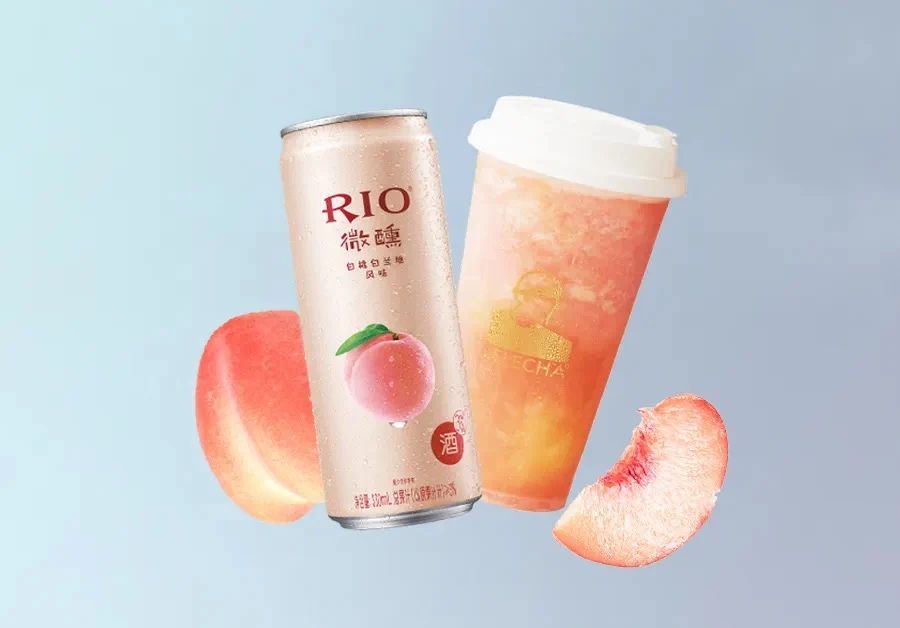 酒瓶越做越小，酒味越做越淡，“小酒”為什么火了？