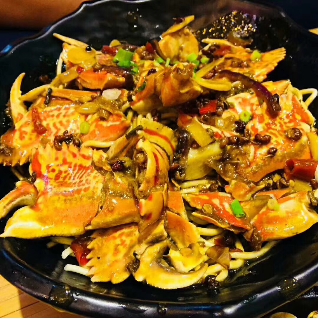 餐飲大事件232期 |叮咚買菜3.3億美元D+輪融資、上海破獲7億元奶茶加盟詐騙案、5名大學(xué)生利用肯德基系統(tǒng)漏洞詐騙20余萬(wàn)|餐飲界