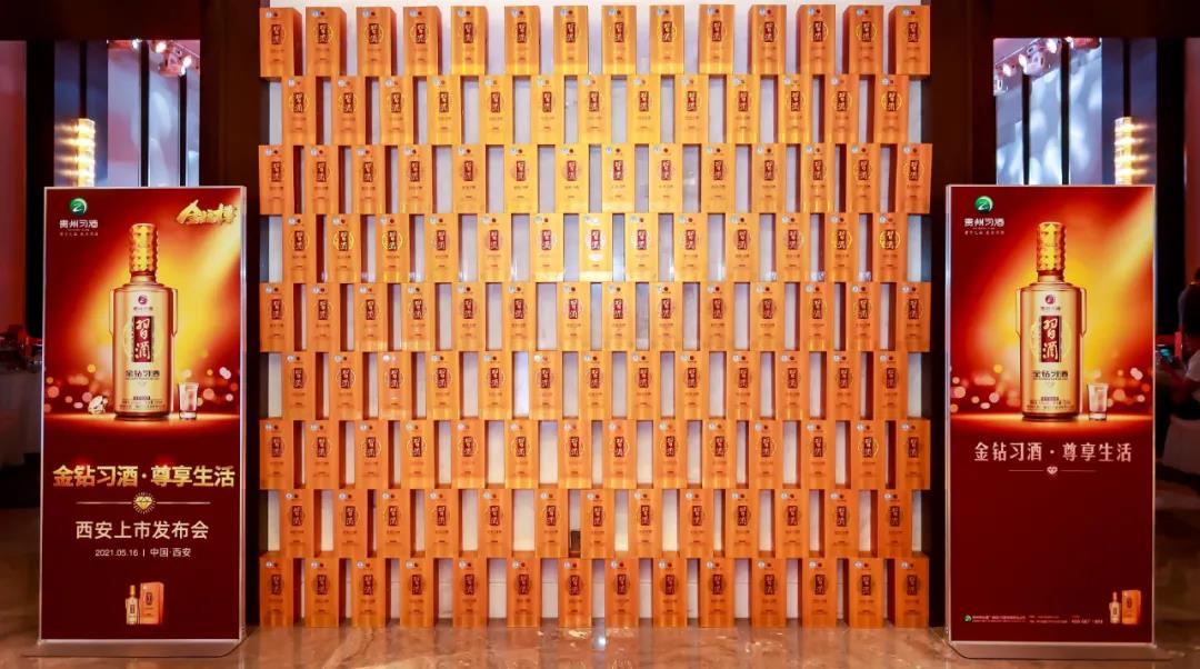 郭廣昌五分鐘決定投資，霸王茶姬會成為國風茶飲新黑馬嗎？