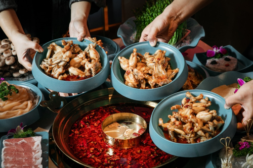 天天排隊店店爆滿，蛙二爺憑什么有如此大的吸引力？