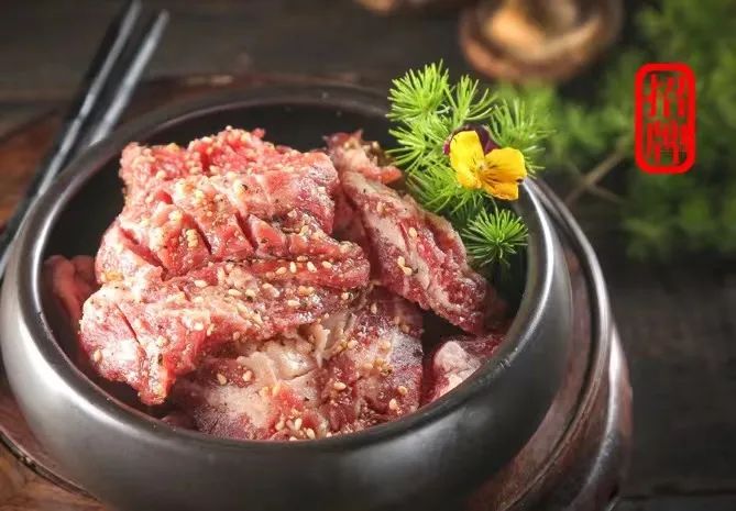  大龍燚、百果園、星念烤肉都在抖音掘金，8億流量餐企該怎么玩？