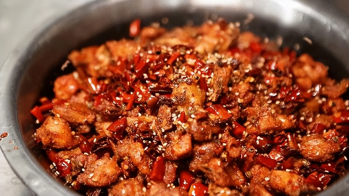 沒有火鍋和串串，川菜還能風(fēng)光起來嗎？｜案例