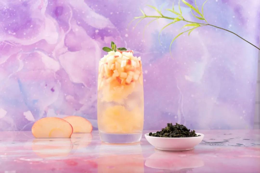 中秋經(jīng)濟(jì)爆發(fā)，兩個(gè)錨點(diǎn)、三個(gè)玩法玩轉(zhuǎn)跨界月餅