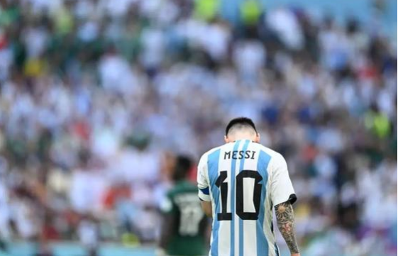 足球夜宵嘉年華啟動(dòng)！順豐同城攜手太二、TSINGTAO 1903……陪你嗨翻球賽季|餐飲界