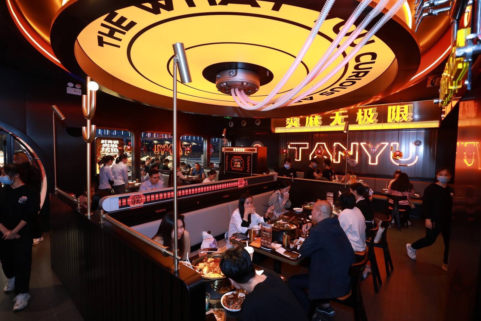 聚焦Z世代需求，探魚(yú)登上2022第六屆中華餐飲創(chuàng)新榜TOP100