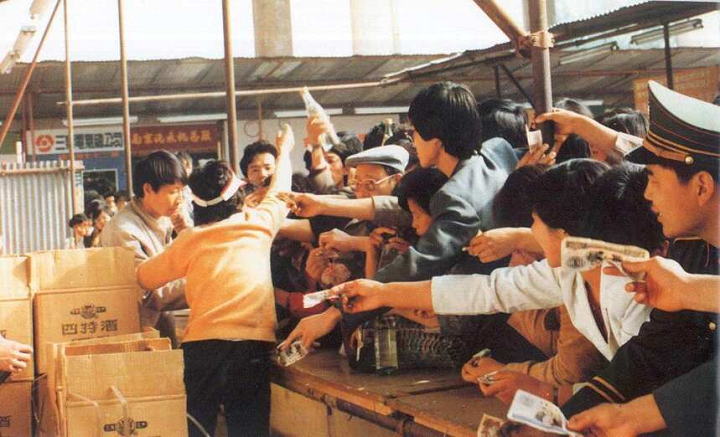 一火就是70年，四特酒穩(wěn)坐江西白酒龍頭地位|餐飲界