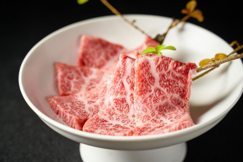 哈利甜橙和牛|高端和牛品牌，給你入口即化的美食體驗