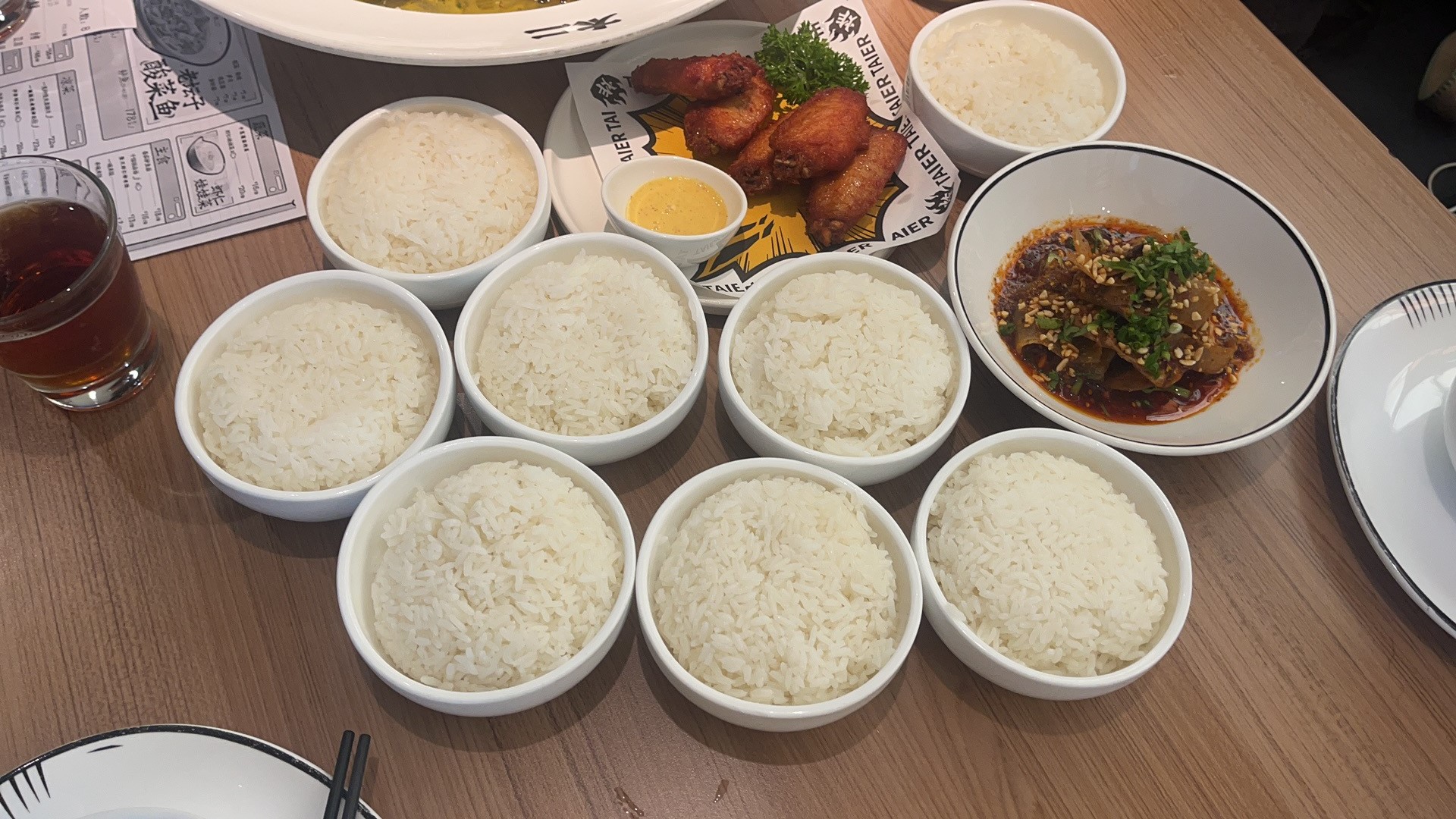 靠一碗米飯破局，底層邏輯是什么？