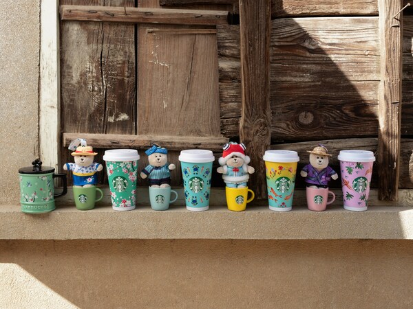 星巴克邀農(nóng)民作畫(huà)，首開(kāi)"咖啡杯里的美術(shù)館"