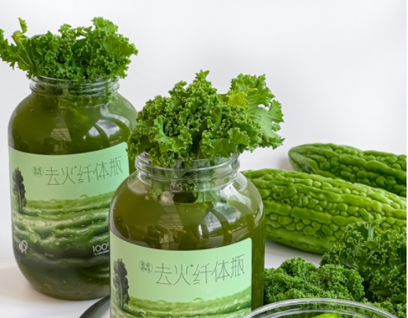 苦瓜入引苦澀又清爽，喜茶「超級植物茶」上新“去火*纖體瓶”直擊秋燥