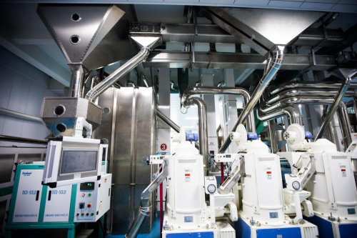 風(fēng)光里新廠建成投產(chǎn)，新品五常免淘米上市半年銷(xiāo)2萬(wàn)噸