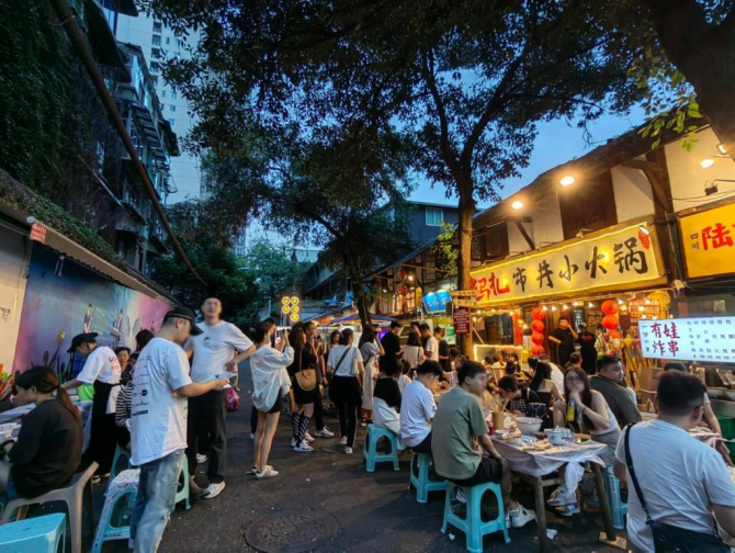 老馬扎市井小火鍋全國開花，重新定義火鍋賽道的競爭法則